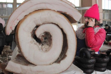 На одесском Привозе продукты есть в изобилии (фоторепортаж)