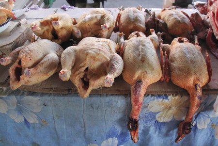 На одесском Привозе продукты есть в изобилии (фоторепортаж)