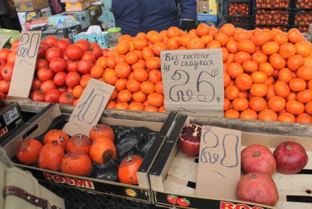 На одесском Привозе продукты есть в изобилии (фоторепортаж)