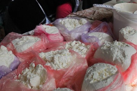 На одесском Привозе продукты есть в изобилии (фоторепортаж)