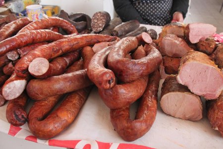 На одесском Привозе продукты есть в изобилии (фоторепортаж)