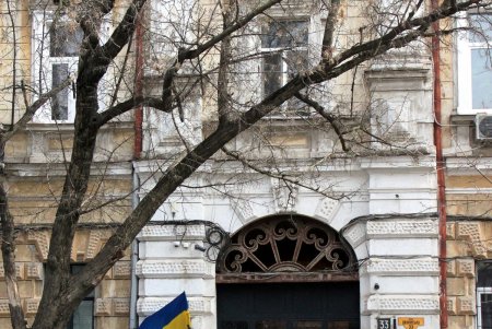 По Дворянской, как в мирное время, можно гулять не спеша (фоторепортаж) 