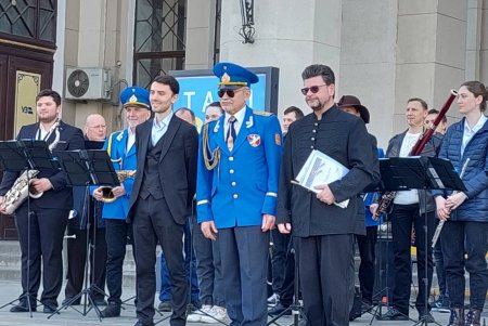 Одесский зоопарк поддерживает горожан и пассажиров железнодорожного вокзала (фото)
