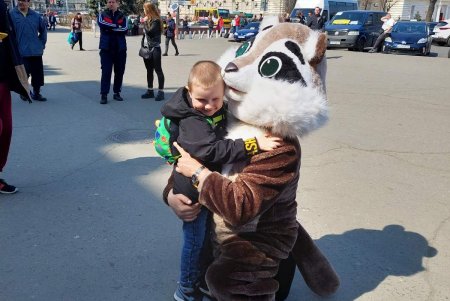 Одесский зоопарк поддерживает горожан и пассажиров железнодорожного вокзала (фото)