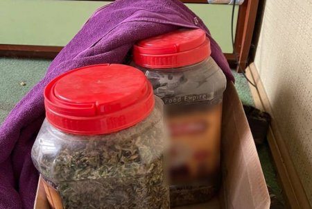 Полицейские задержали преступную группировку за изготовление и сбыт наркотиков на территории Одессы (фото)