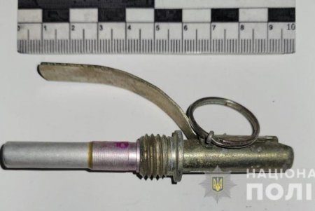 У двоих жителей Одесской области изъяли оружие и боеприпасы: мужчинам грозит до трех лет лишения свободы (фото)