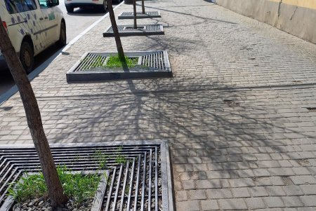 Хотя улицы Одессы выглядят мирно, но в воздухе ощущается тревога (фоторепортаж) 