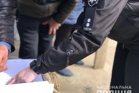 В Одесской области после ссоры мужчина чуть не заколол соседа вилами (фото, видео)