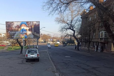 На одесских улицах появилась социальная реклама с антивоенными сюжетами (фото)