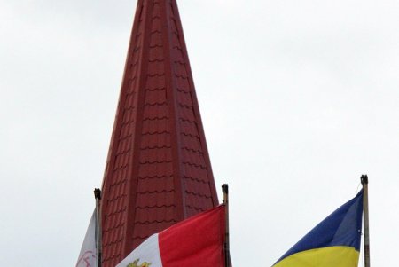 Малиновская райадминистрация совместно с благотворительным фондом «Добрый Самарянин» оказывают гуманитарную помощь нуждающимся (фоторепортаж) 