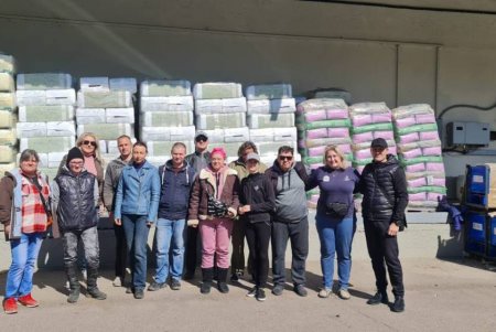 Немецкие партнеры передали Одесскому ипподрому и клубам корм для лошадей (фото)