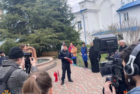 Полиция призывает граждан ответственно отнестись к мерам безопасности во время празднования Пасхи