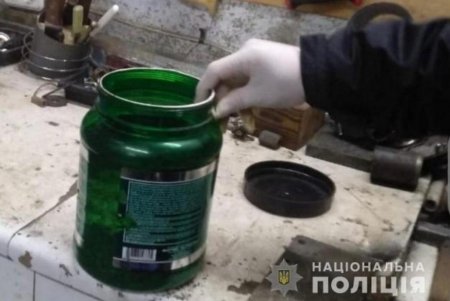 Трое жителей Одесской области понесут наказание за незаконное обращение с оружием и боеприпасами (фото)