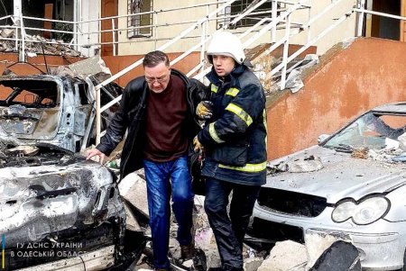 Страстная суббота: ракетные удары по Одессе — 18 раненых, семь убитых, в том числе и трехмесячный ребенок (фоторепортаж)