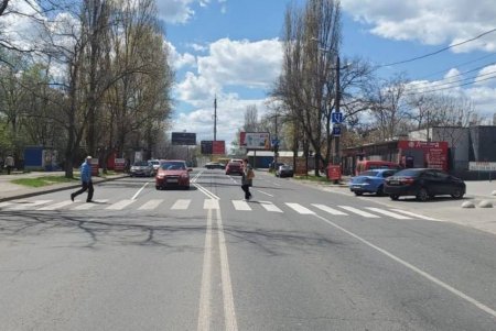 На Академика Вильямса обустроены три полосы движения вместо двух (фото)