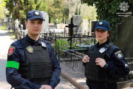 Полиция: поминальное воскресенье прошло в Одессе без происшествий (фото)