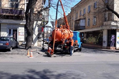 Специалисты Коммунального предприятия «Городские дороги» отчитались о выполненных работах за неделю (фото)