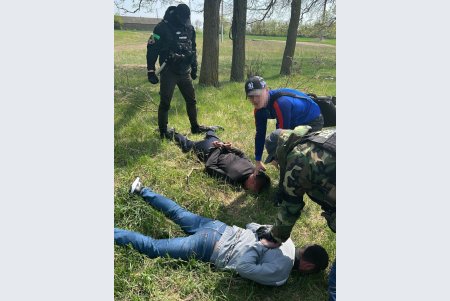 Двое жителей Одесской области незаконно переправляли мужчин призывного возраста в Молдову: ГБР проверяет причастность к схеме правоохранителей