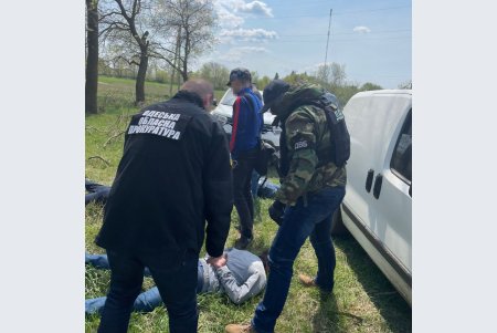 Двое жителей Одесской области незаконно переправляли мужчин призывного возраста в Молдову: ГБР проверяет причастность к схеме правоохранителей