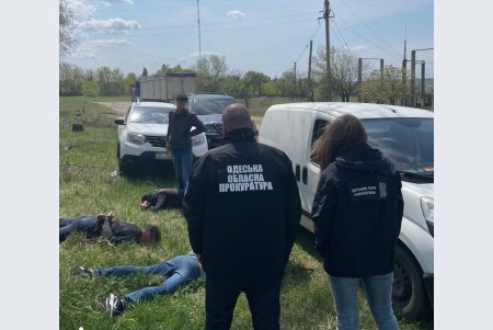 Двое жителей Одесской области незаконно переправляли мужчин призывного возраста в Молдову: ГБР проверяет причастность к схеме правоохранителей