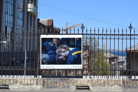 В Одессе открылась выставка украинской военной фотографии «Пліч-о-пліч» (фото)