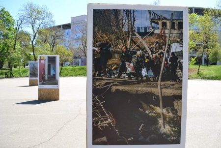 В Одессе открылась выставка украинской военной фотографии «Пліч-о-пліч» (фото)