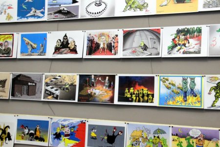 Всемирный клуб одесситов презентовал Международную выставку карикатур — «Русский военный корабль, иди нах*й!» (фоторепортаж) 