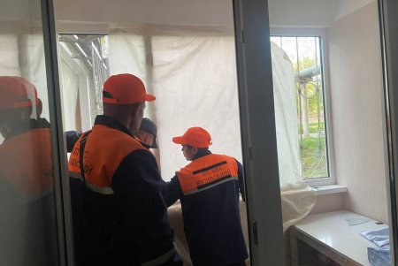 От ракетного обстрела Одессы пострадали более 200 квартир: коммунальщики продолжают ликвидировать последствия (фото)