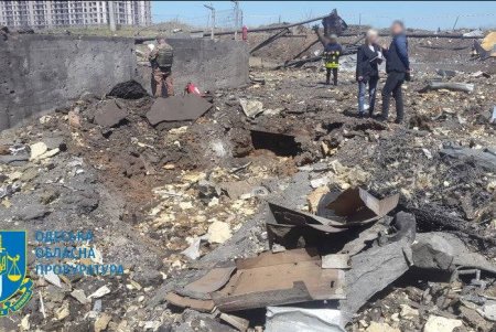 Прокуратура расследует массированные ракетные обстрелы объектов гражданской и туристической инфраструктуры Одесской области (фото)