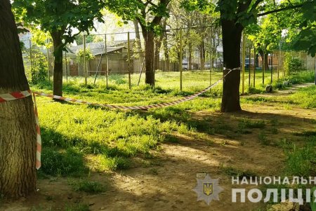 53-летнему одесситу, стрелявшему на Таирова в женщину,  вручили подозрение в покушении на убийство (видео, фото)