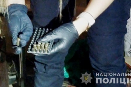 53-летнему одесситу, стрелявшему на Таирова в женщину,  вручили подозрение в покушении на убийство (видео, фото)