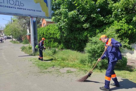 За минувшие сутки коммунальными службами Одессы выполнено 55 заявок по устранению аварийных ситуаций и текущему ремонту (фото)