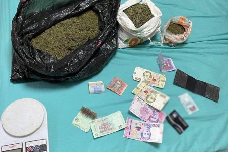 Брали по три тысячи долларов: жители Болградского района организовали преступную схему по переправке мужчин через границу (фото)