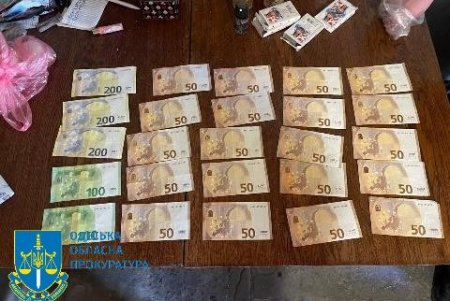 Брали по три тысячи долларов: жители Болградского района организовали преступную схему по переправке мужчин через границу (фото)