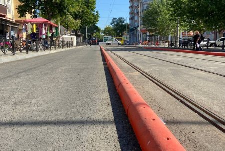 Началась обкатка отремонтированного перекрестка Пантелеймоновской и Преображенской (фото)