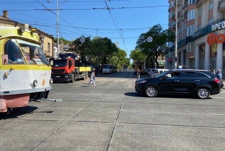 Началась обкатка отремонтированного перекрестка Пантелеймоновской и Преображенской (фото)