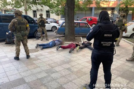 В Одессе заключенный наладил поставки наркотиков в исправительную колонию строгого режима (фото)