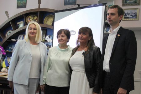 В Одессе наградили победителей муниципального конкурса имени Паустовского (фоторепортаж) 