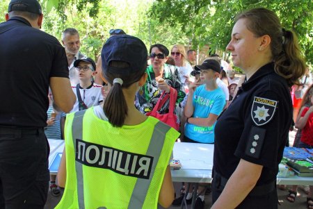 Представление, мастер-классы, кормление животных: в День защиты детей Одесский зоопарк подготовил праздничную программу (фоторепортаж) 