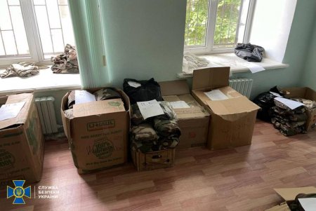Руководитель благотворительного фонда воровал гуманитарную помощь, предназначенную защитникам Одесской области (фото)