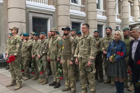 В Одессе простились с погибшим на Донбассе командиром 18-го отдельного батальона 35-й отдельной бригады морской пехоты (фото)