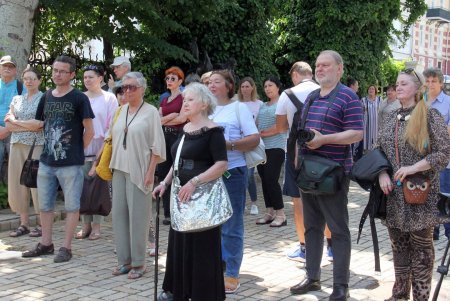 В Одессе открылась выставка-благодарность Великобритании от художников Украины (фоторепортаж) 