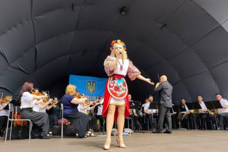 В парке Шевченко прошел концерт «Поддержи своих» (фото) 