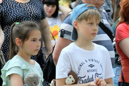 В Городской саду прошел музыкальный марафон в поддержку ВСУ (фоторепортаж)