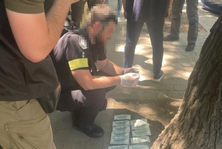 Двое мужчин организовали преступную схему для перевозки призывников за границу через Одесскую область (фото)