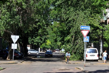 Неспешная прогулка по колоритной Молдаванке (фоторепортаж)