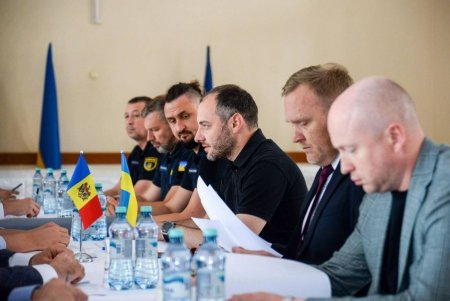 Украина и Молдова ищут альтернативные логистические пути из-за блокады портов: возобновится железнодорожное сообщение Березино – Басарабяска