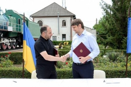Украина и Молдова ищут альтернативные логистические пути из-за блокады портов: возобновится железнодорожное сообщение Березино – Басарабяска