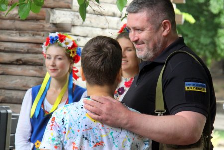 В Одесском зоопарке прошел День украинской песни (фоторепортаж)