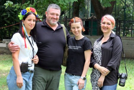 В Одесском зоопарке прошел День украинской песни (фоторепортаж)